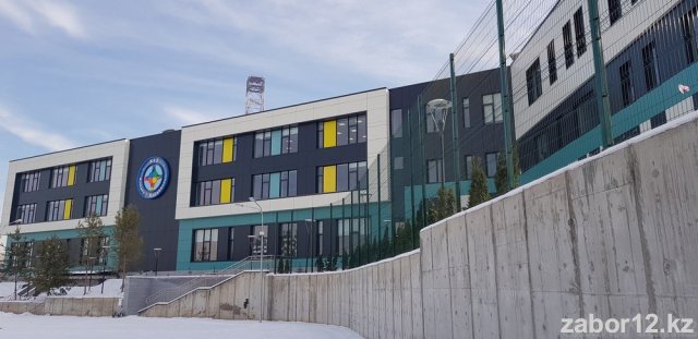 Забор - Школа в Ремизовке